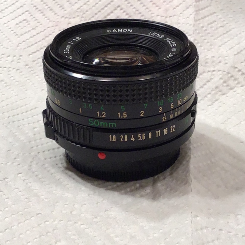 REDUCED Cannon Lens
